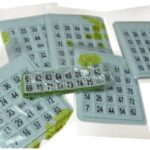 Kit Bingo con Braille 4 tableros marcadores y números Baja visión ciegos